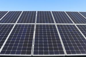 Solceller til virksomheder eller boligejere